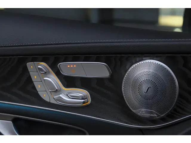 Mercedes-Benz GLC GLC43 AMG 367pk 4MATIC 2017 Benzine 27