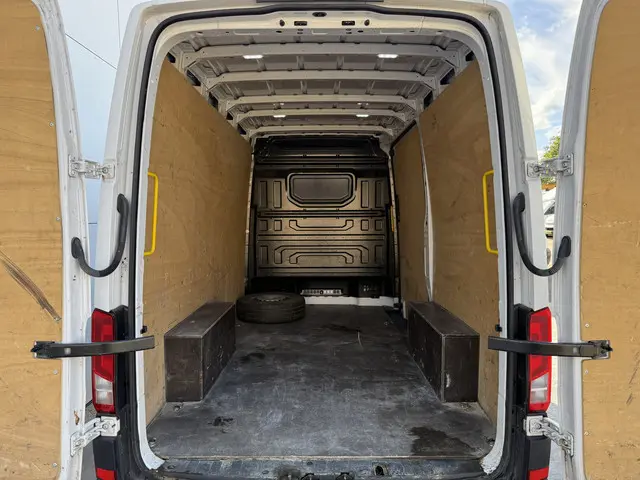 MAN TGE 3.140 2.0 TDI 2020 Diesel 12