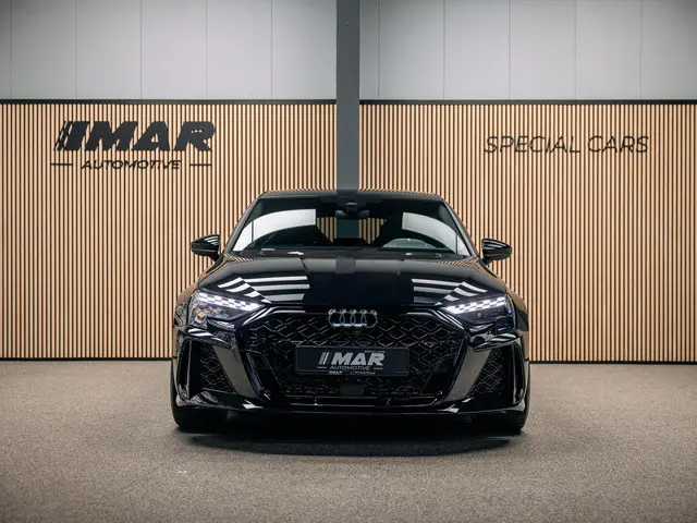 Audi RS3 Sportback 2.5 TFSI quattro 2025 Benzine 4