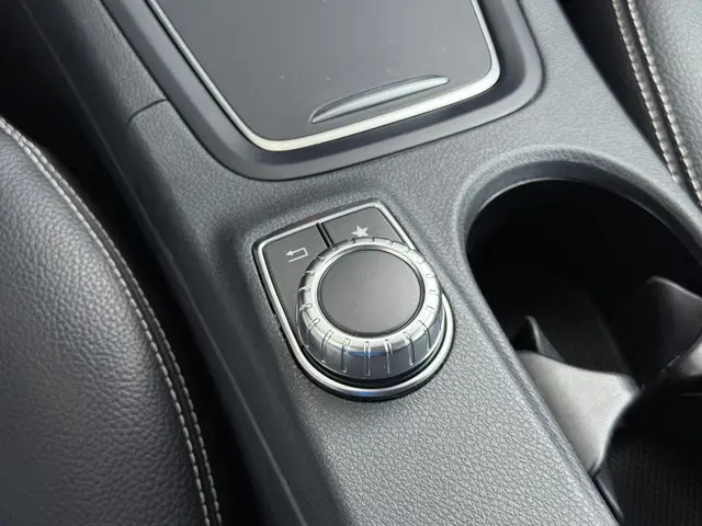 Mercedes-Benz B-Klasse 180 CDI Urban 2015 Diesel 32