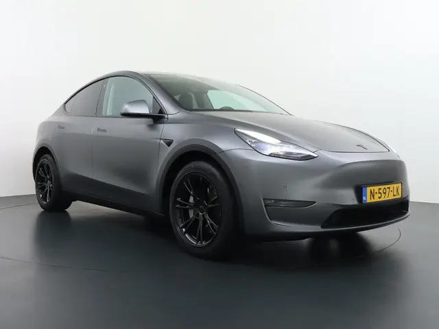 Tesla Model Y Long Range AWD 75 kWh 2021 Elektrisch 2
