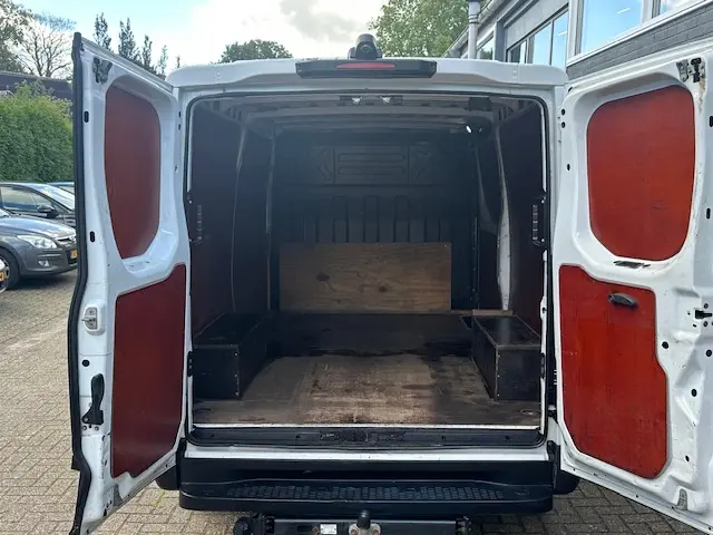 Iveco Daily 35S13V 2.3 352 H1 L2 2016 Diesel 12