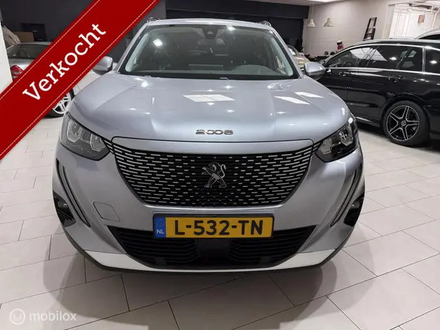 Peugeot e-2008 EV GT 50 kWh Navi 2021 Elektrisch 5