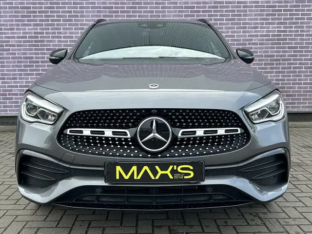 Mercedes-Benz GLA 250 e AMG Line 2022 Hybride Benzine 11