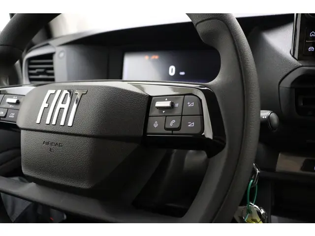 Fiat Scudo 2.0 Diesel 145 S&S L2 2024 Diesel 44