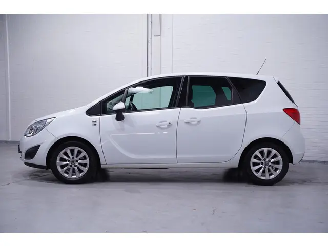 Opel Meriva 1.4i 100 pk Edition 2012 Benzine 7