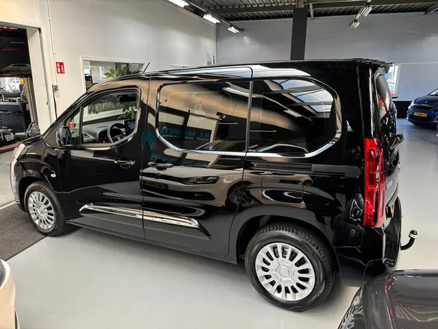 Toyota ProAce CITY VERSO 1.2 Turbo Live 2021 Benzine 5