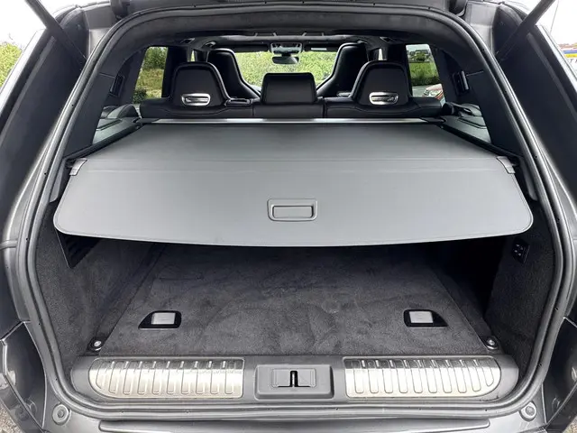 Land Rover Range Rover Sport 5.0 V8 SC SVR 2019 Benzine 31