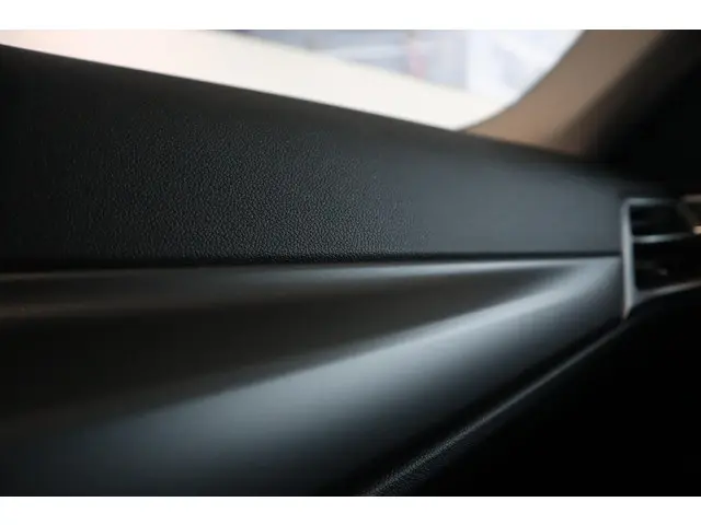 BMW i4 eDrive35 2025 Elektrisch 18