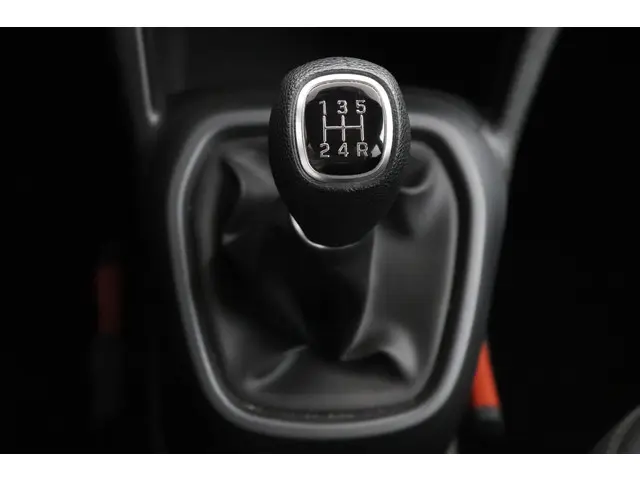 Hyundai i10 1.0i Comfort 2018 Benzine 23