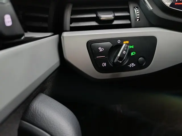 Audi A4 Avant 35 TFSI Advanced Edition 2023 Benzine 23