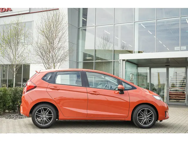 Honda Jazz 1.3i VTEC TREND 2017 Benzine 52