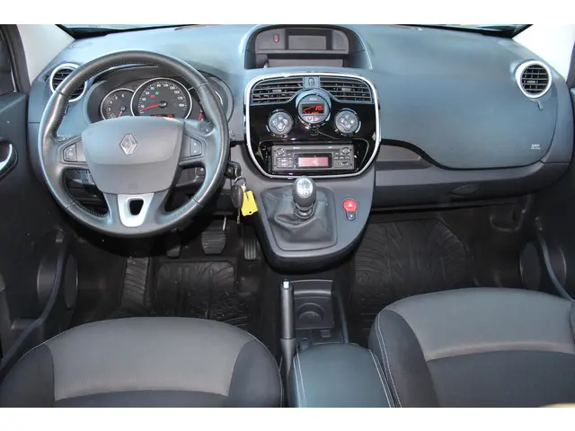 Renault Kangoo Family 1.2 TCe 115 pk Limited 2018 Benzine 19