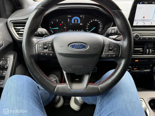 Ford Focus 1.5 EcoBlue ST Line AUTOMAAT 2018 Diesel 15