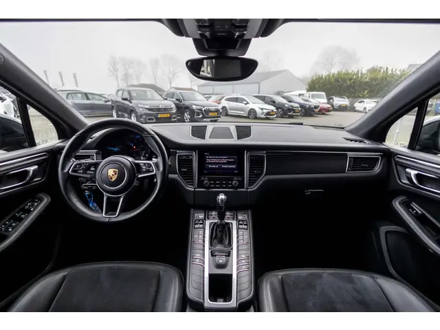 Porsche Macan 2.0 2018 Benzine 31