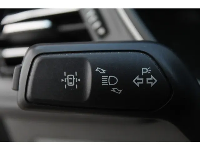 Ford Kuga 2.5 PHEV ECC, 2020 Hybride Benzine 11