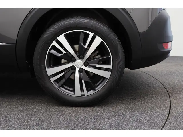 Peugeot 5008 1.2 PureTech Blue Lease Premium 2020 LPG/Gas 19