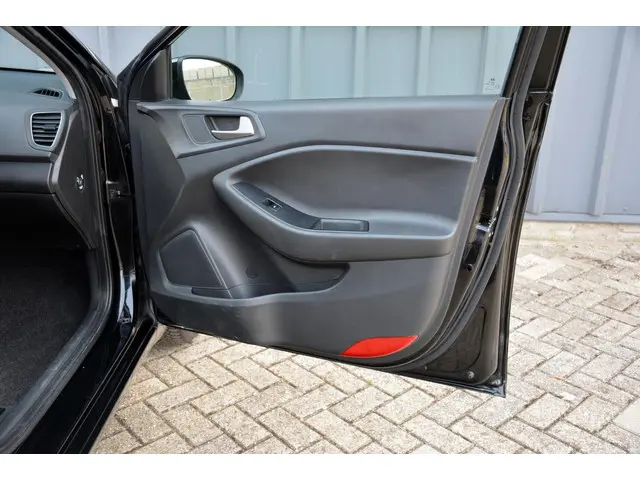 Hyundai i20 1.2 LP i-Drive Cool 2019 Benzine 41