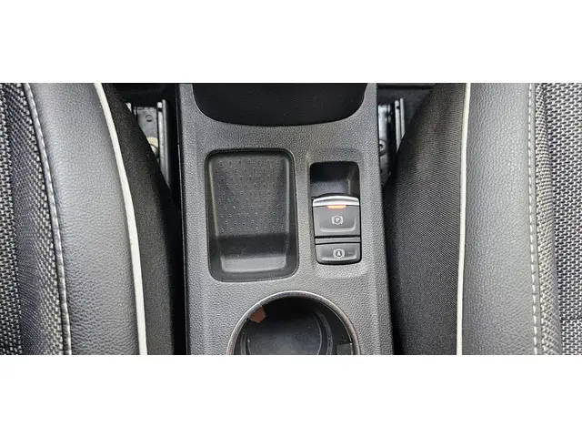 Renault Captur 1.0 TCe 90 Intens 2021 Benzine 31