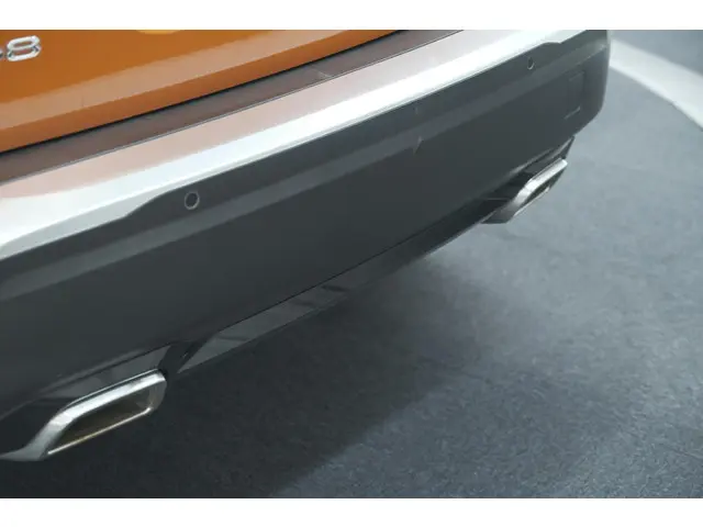 Peugeot 2008 PureTech 130 GT Pack 2022 Benzine 23