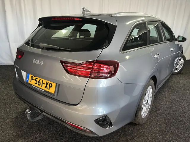Kia Ceed Sportswagon 1.5 T-GDi DynamicLine 2022 Benzine 3