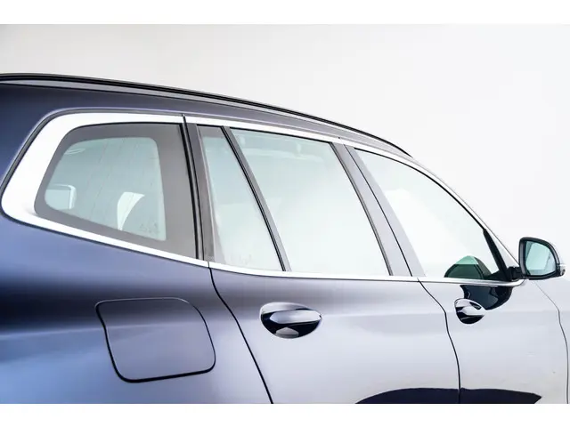 BMW X3 xDrive30e 2022 Hybride Benzine 28