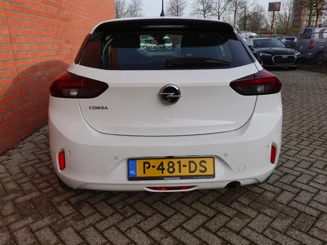 Opel Corsa 1.2 Edition 2022 Benzine 4