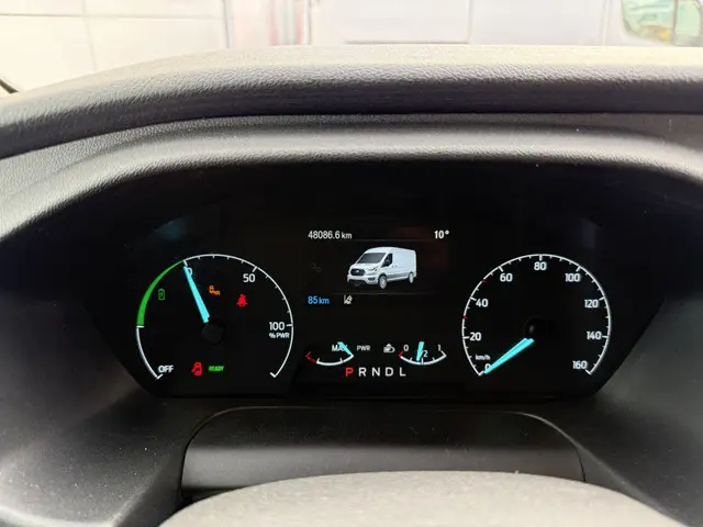 Ford E-Transit 68kWh 184PK 2023 Elektrisch 32