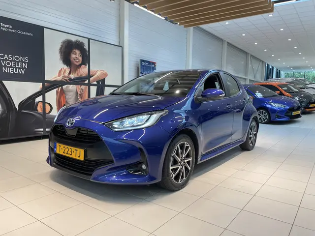 Toyota Yaris 1.5 Hybrid Dynamic 2023 Hybride Benzine