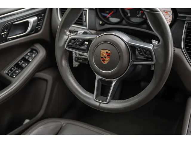 Porsche Macan 2.0 2018 Benzine 11
