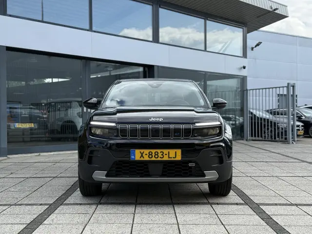 Jeep Avenger Altitude 54 kWh Aut. 2023 Elektrisch 8