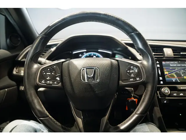 Honda Civic 1.0 i-VTEC Elegance 2018 Benzine 4