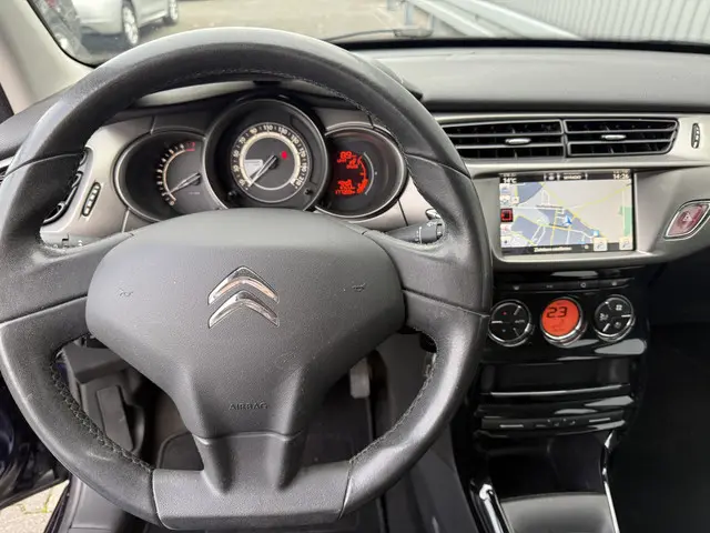 Citroën C3 1.2 PureTech Selection 2016 Benzine 4