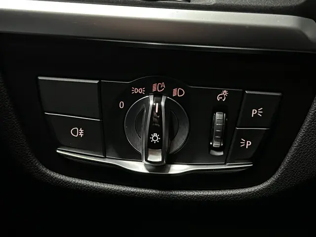 BMW X3 xDrive30e High Executive 2022 Hybride Benzine 17