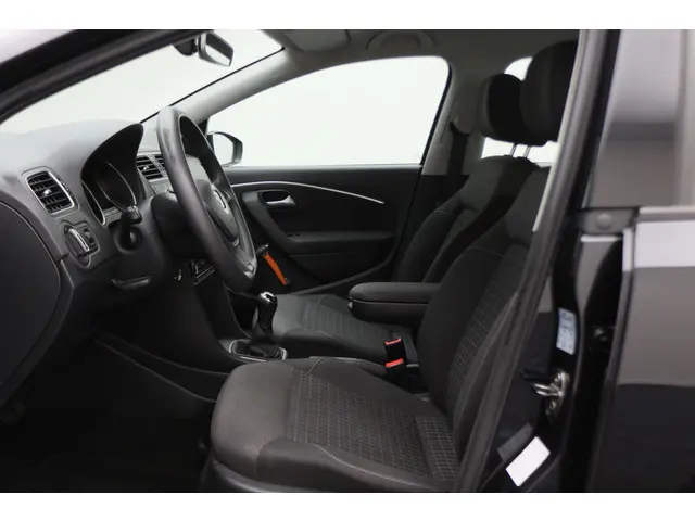 Volkswagen Polo 1.4 TDI Comfortline 2014 Diesel 11