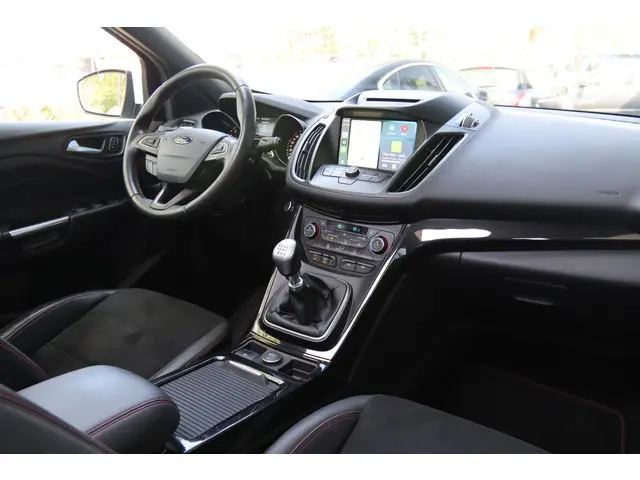 Ford Kuga 1.5 ECOBOOST ST-LINE 2017 Benzine 8