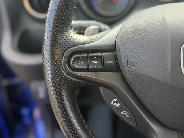 Honda Jazz 1.4 Hybrid Exclusive 2014 Hybride Benzine 14