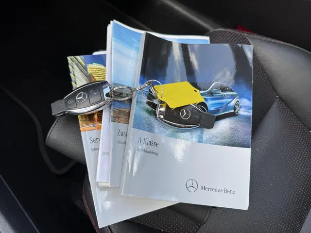 Mercedes-Benz A-Klasse 250 AMG Pakket 2015 Benzine 26