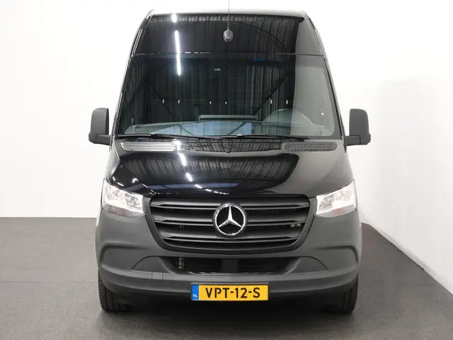 Mercedes-Benz Sprinter L2H2 2022 Diesel 5