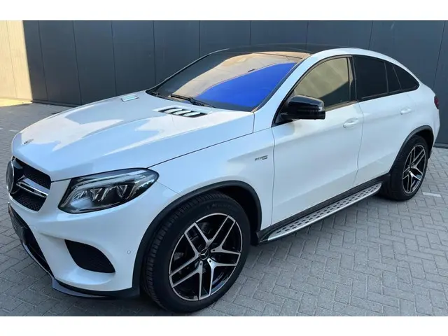 Mercedes-Benz GLE Coupé AMG 43 4MATIC 2017 Benzine 4