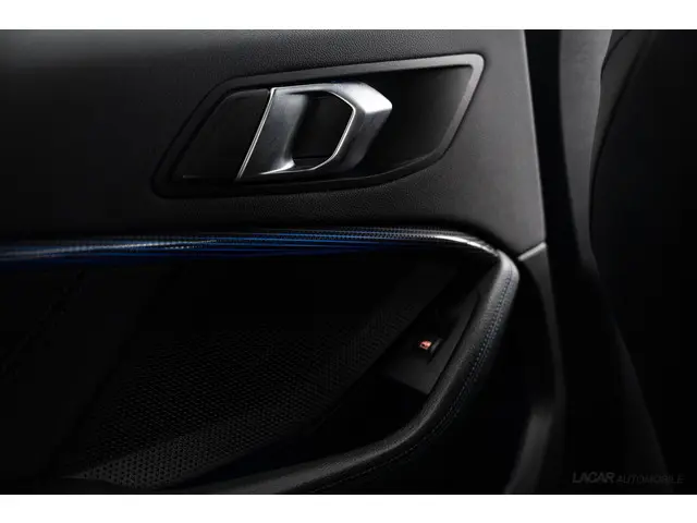 BMW 1 Serie 118d High Executive I M Sport 2021 Diesel 27