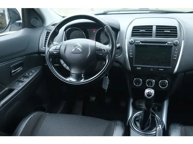 Citroën C4 Aircross 1.6 115 Collection 2014 Benzine 33