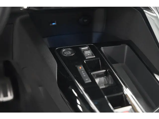 Peugeot 3008 1.2 Hybrid 136 GT 2024 Hybride Benzine 49