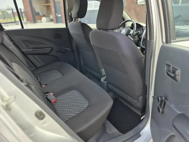 Suzuki Celerio 1.0 Comfort 2016 Benzine 14