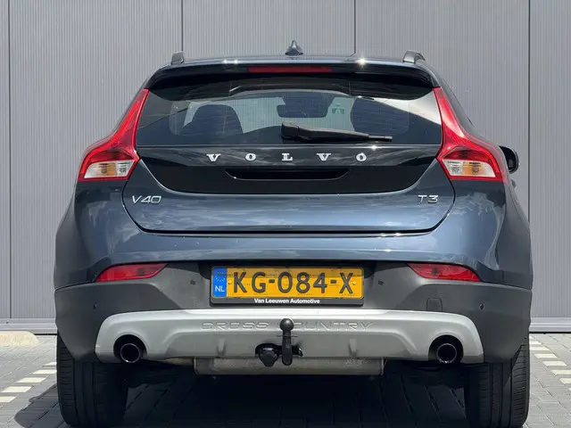 Volvo V40 Cross Country 1.5 T3 Nordic+ 2016 Benzine 21