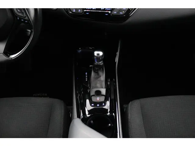 Toyota C-HR 1.8 Hybrid Energy 2018 Hybride Benzine 26