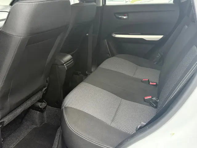 Suzuki Vitara 1.6 Exclusive Automaat 2018 Benzine 13