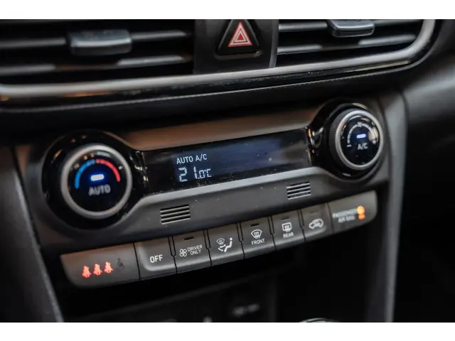 Hyundai Kona 1.6 GDI HEV Premium 2020 Hybride Benzine 24