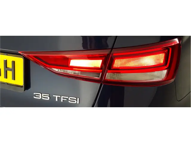 Audi A3 Limousine 35 TFSI Advance Sport 2020 Benzine 25