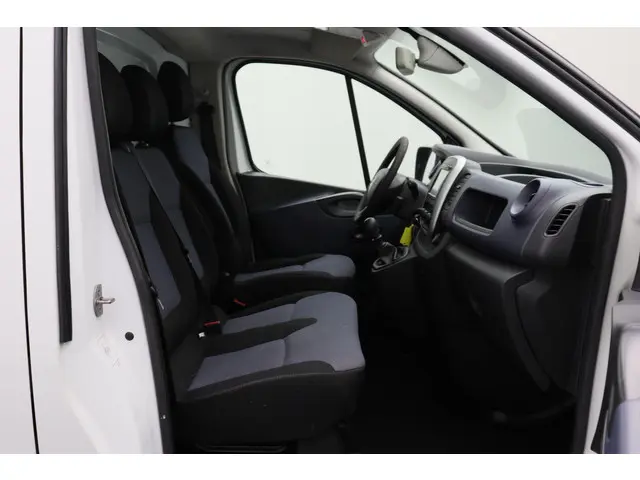 Opel Vivaro 1.6 CDTI L2H1 DC Edition EcoFlex 2015 Diesel 16